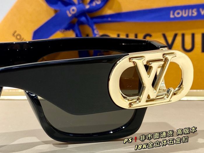 Louis Vuitton Sunglasses Top Quality LVS00421